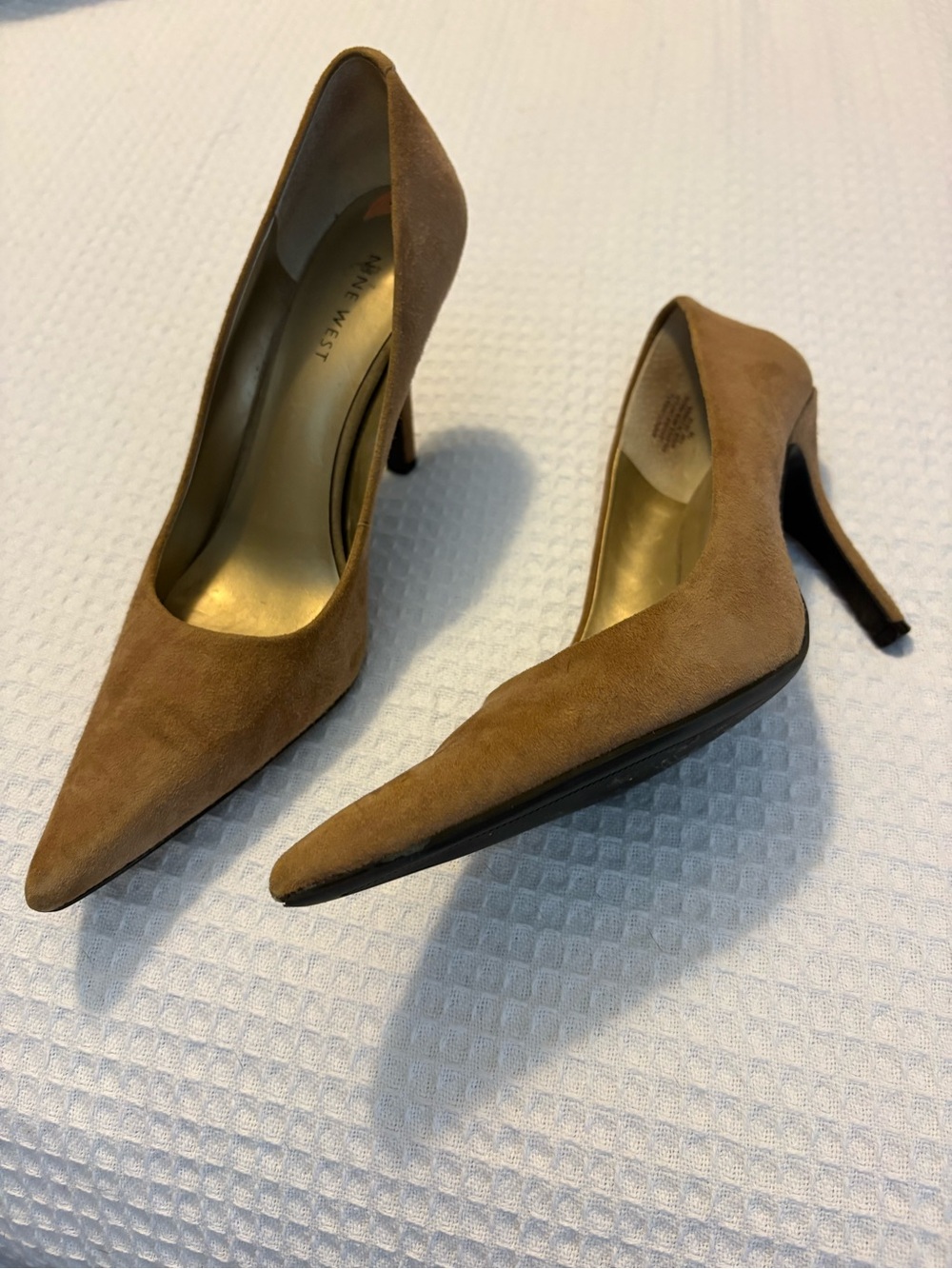 Nine West Tan Suede Pointed Toe Pumps - Picture 2 of 3